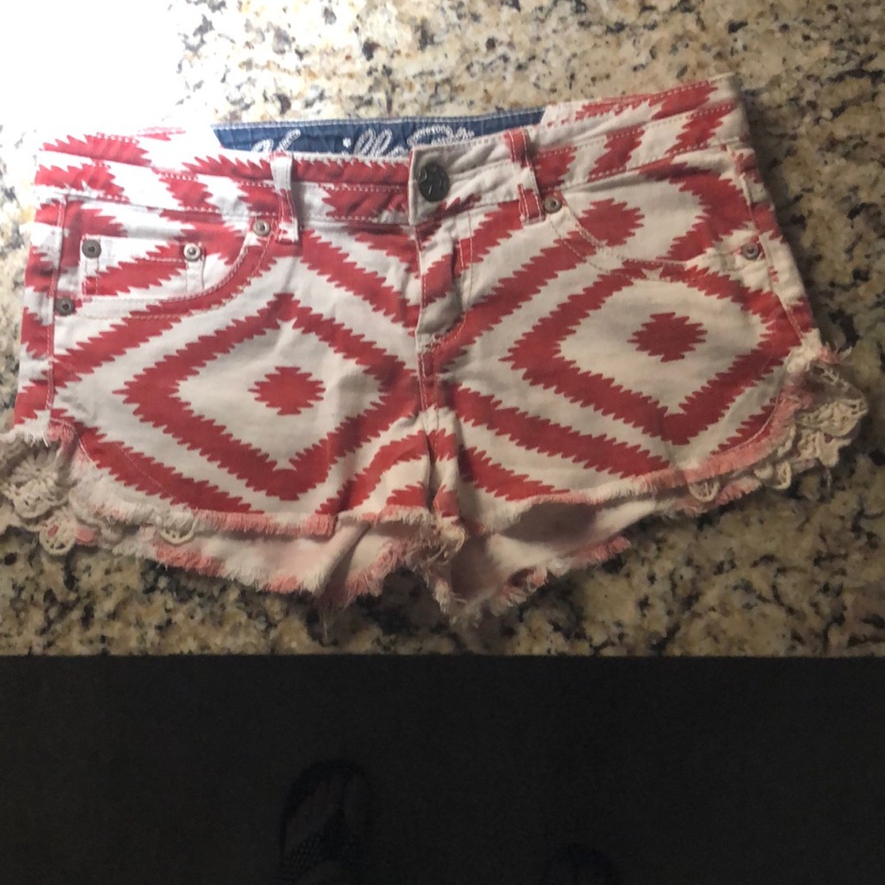 Vanilla Star denim shorts size 7